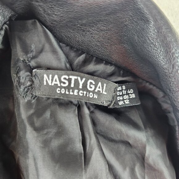 Nasty Gal Black Vegan Leather Oversized Blazer - Picture 9 of 11
